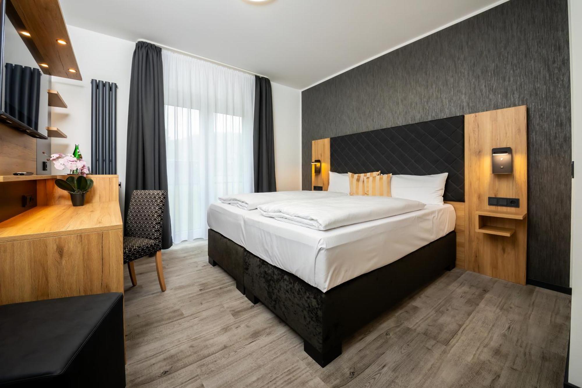 Am Park Hotel 3*